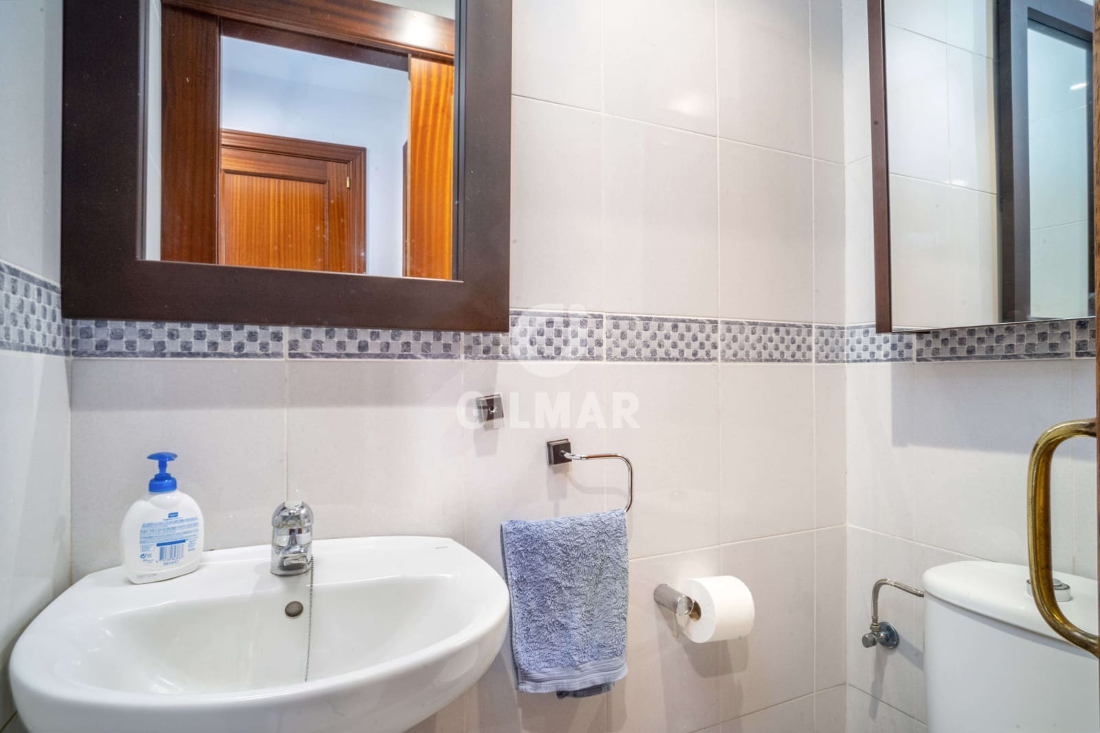 4 soverom Kjedet enebolig til salgs i Estepona med garasje - € 650 000 (Ref: 9205975)