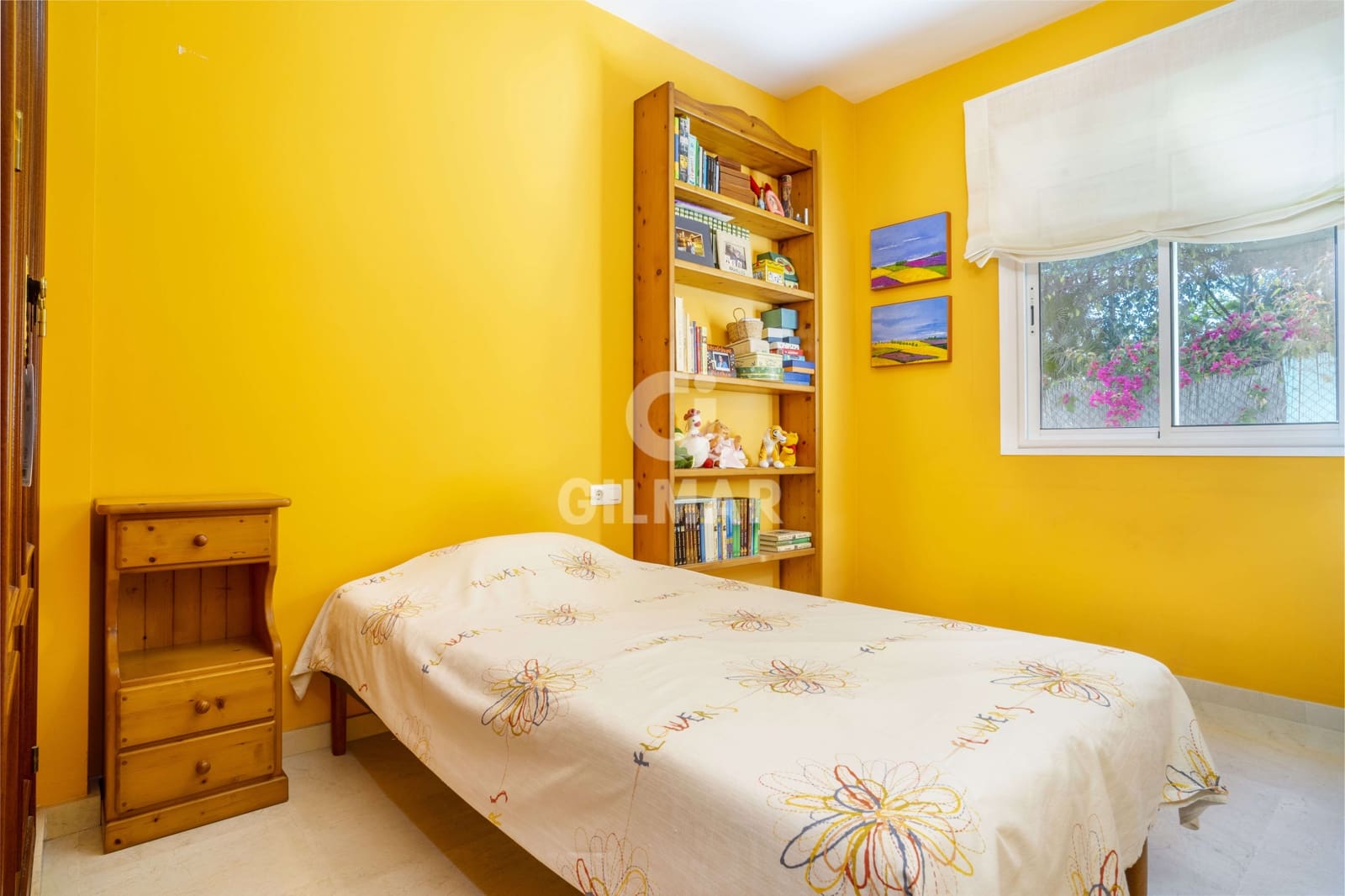 4 soverom Kjedet enebolig til salgs i Estepona med garasje - € 650 000 (Ref: 9205975)