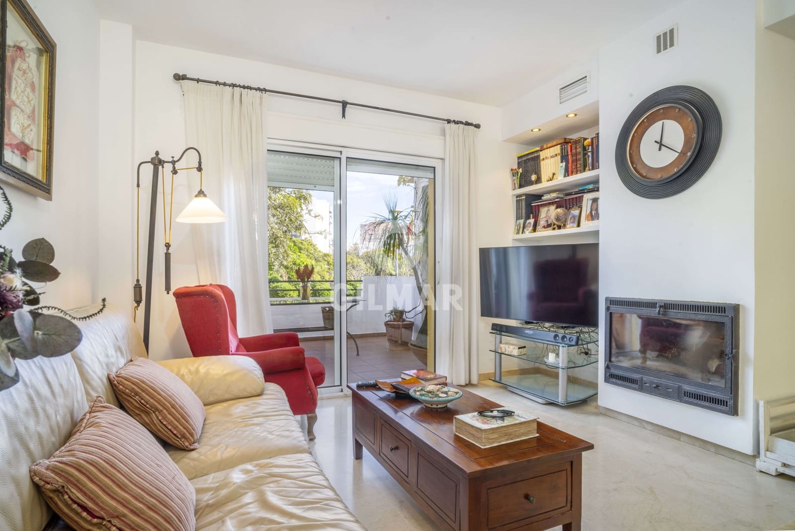 4 soverom Kjedet enebolig til salgs i Estepona med garasje - € 650 000 (Ref: 9205975)