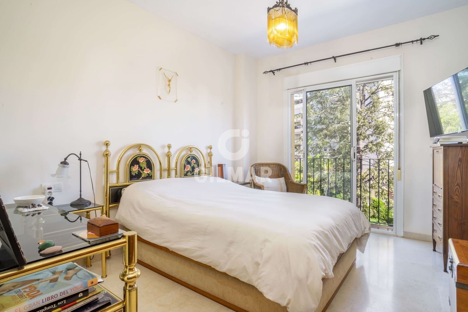 4 soverom Kjedet enebolig til salgs i Estepona med garasje - € 650 000 (Ref: 9205975)