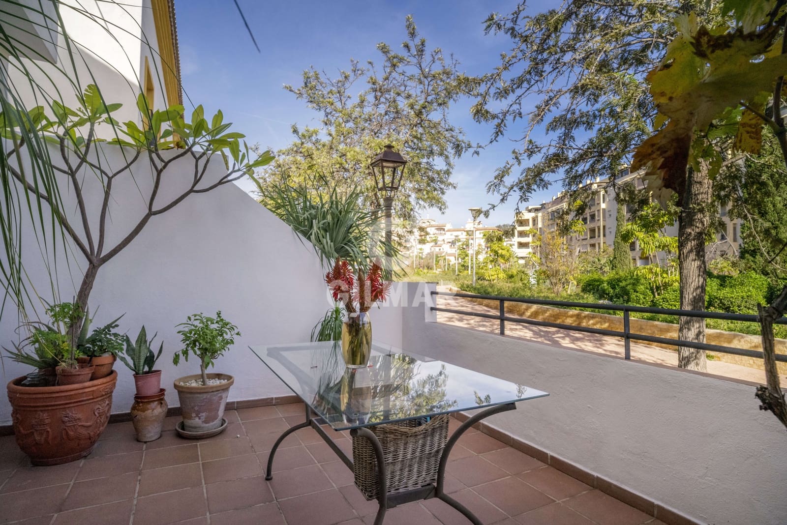 4 soverom Kjedet enebolig til salgs i Estepona med garasje - € 650 000 (Ref: 9205975)