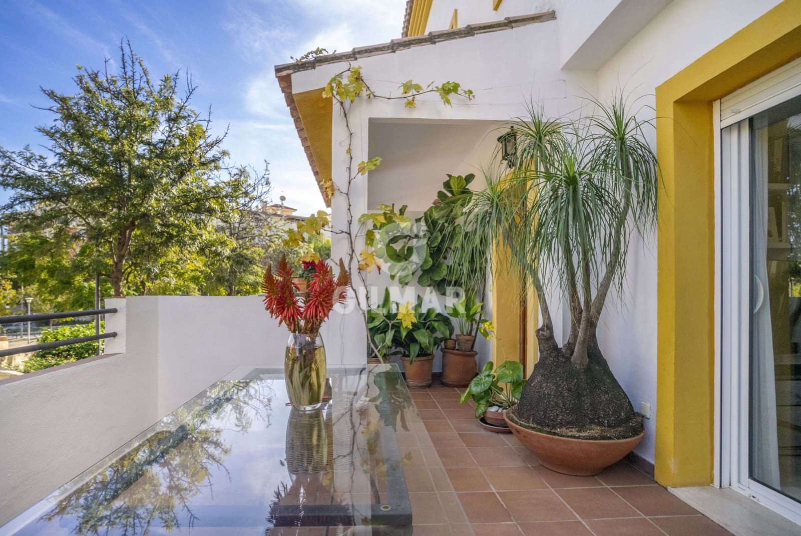 4 soverom Kjedet enebolig til salgs i Estepona med garasje - € 650 000 (Ref: 9205975)