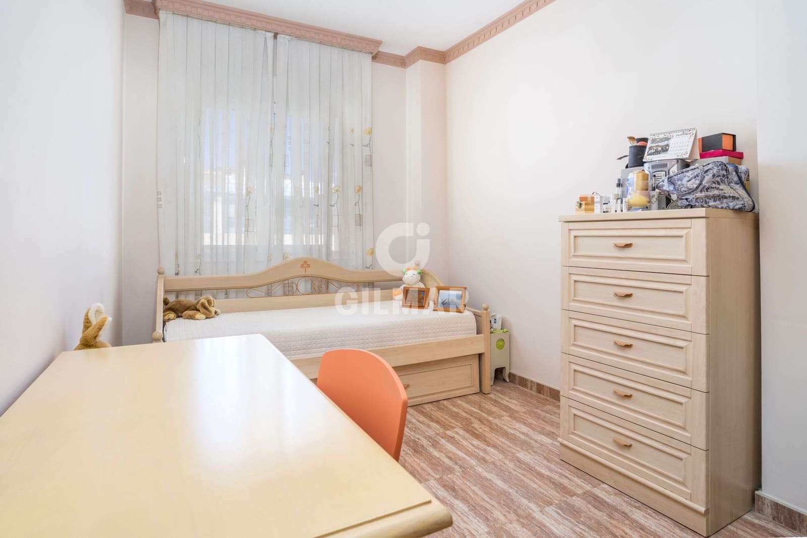 3 sypialnia Penthouse na sprzedaż w Estepona z garażem - 565 000 € (Ref: 9205976)