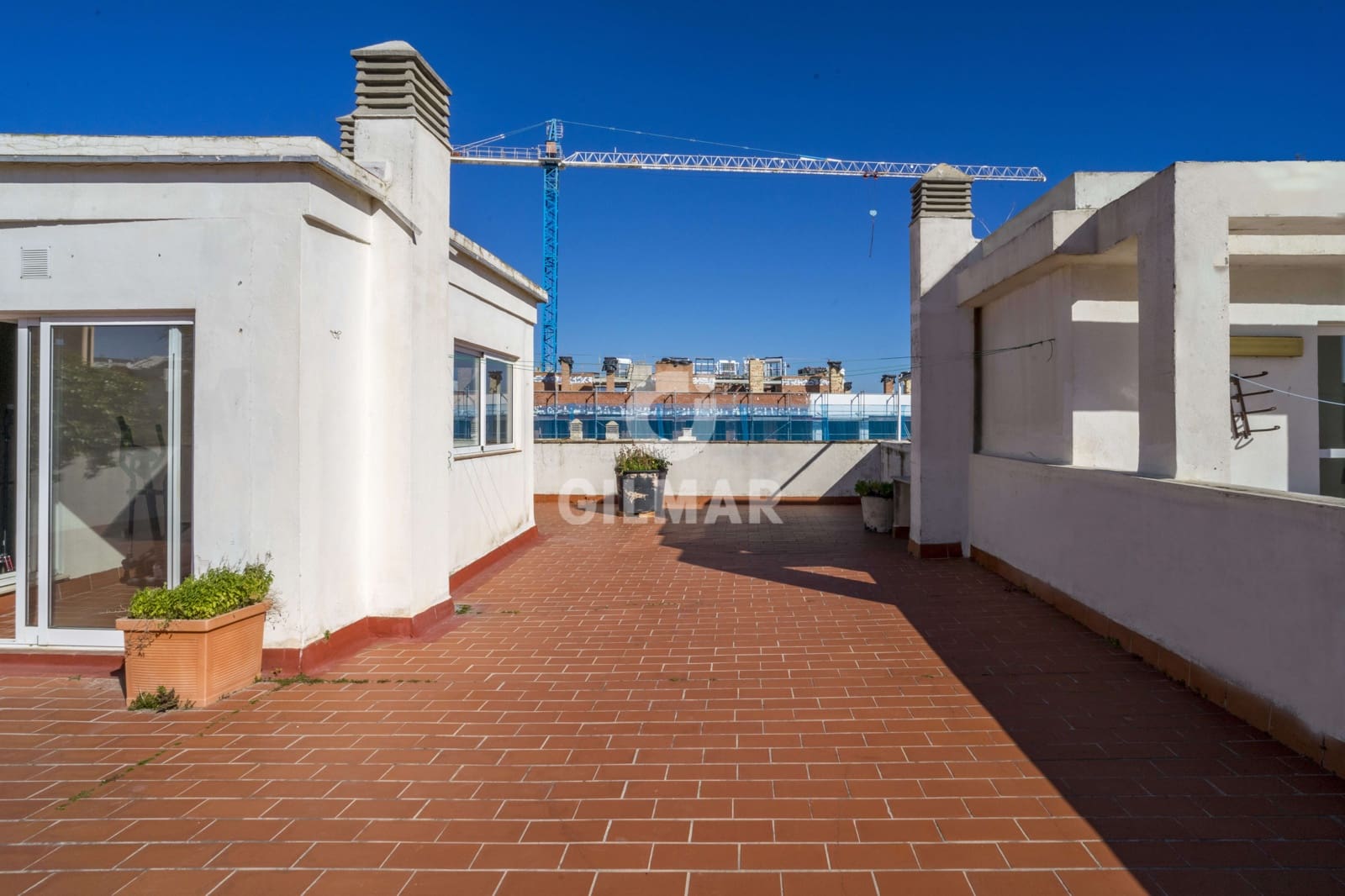 3 sypialnia Penthouse na sprzedaż w Estepona z garażem - 565 000 € (Ref: 9205976)