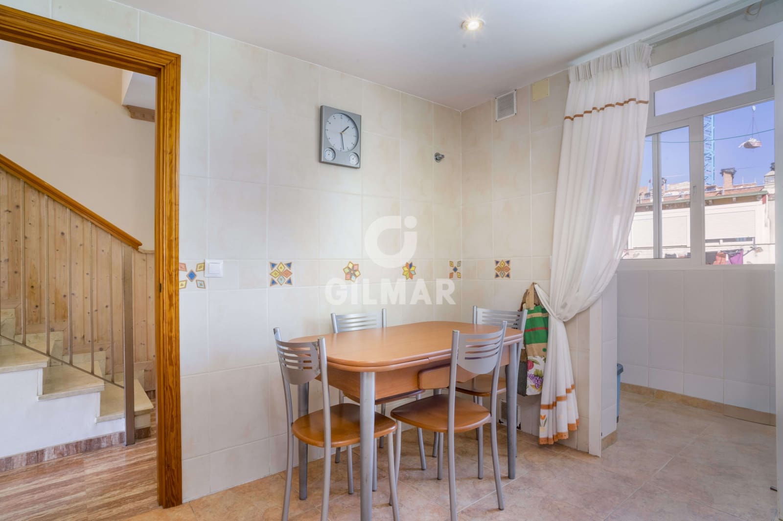 3 sypialnia Penthouse na sprzedaż w Estepona z garażem - 565 000 € (Ref: 9205976)