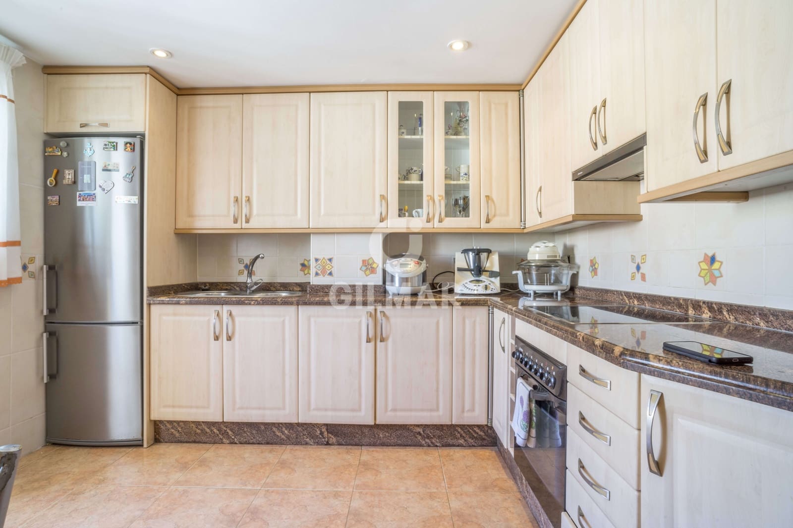 3 sypialnia Penthouse na sprzedaż w Estepona z garażem - 565 000 € (Ref: 9205976)