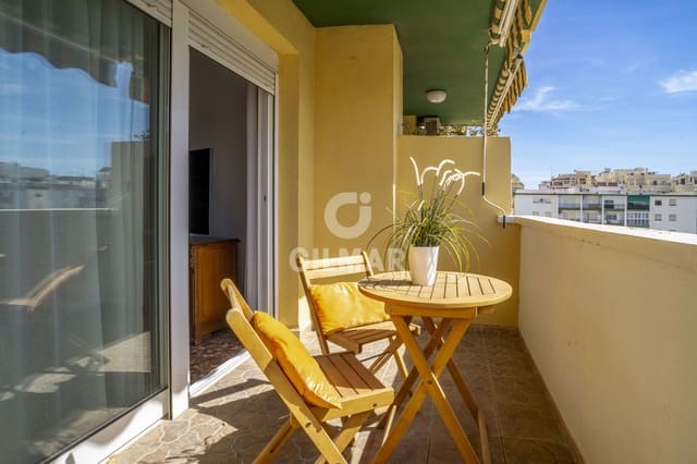 Piso de 3 habitaciones en Centro, Estepona en venta - 450.000 € (Ref: 9205981)