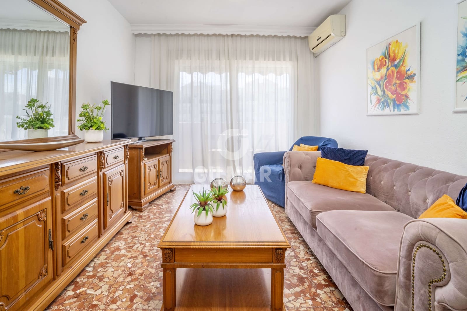 Piso de 3 habitaciones en Estepona en venta - 450.000 € (Ref: 9205981)