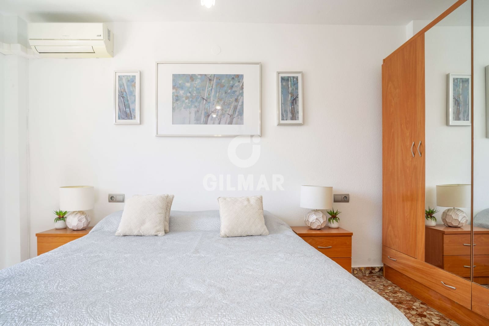 Piso de 3 habitaciones en Estepona en venta - 450.000 € (Ref: 9205981)