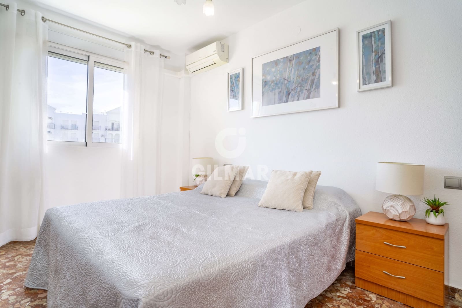 Piso de 3 habitaciones en Estepona en venta - 450.000 € (Ref: 9205981)