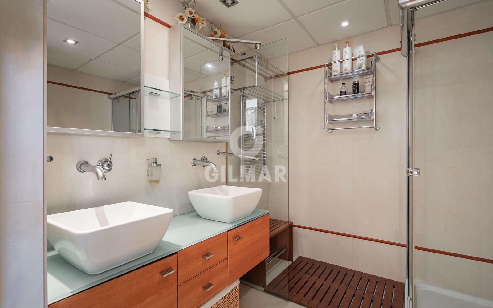 8 quarto Moradia para venda em Estepona com piscina garagem - 6 800 000 € (Ref: 9205983)