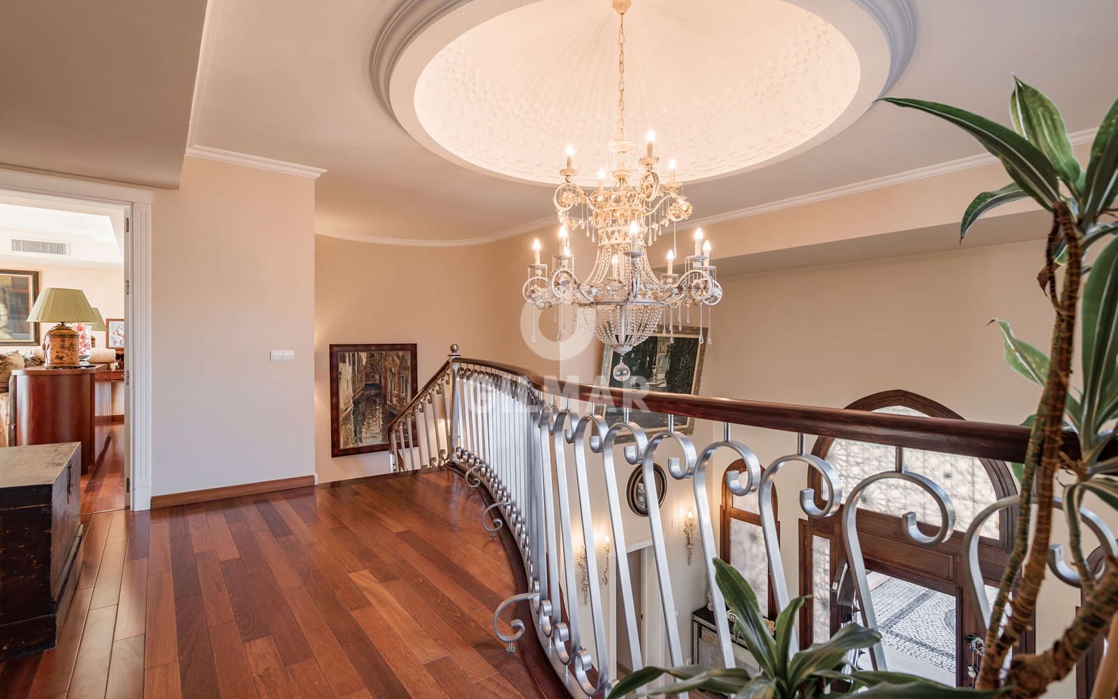 8 quarto Moradia para venda em Estepona com piscina garagem - 6 800 000 € (Ref: 9205983)