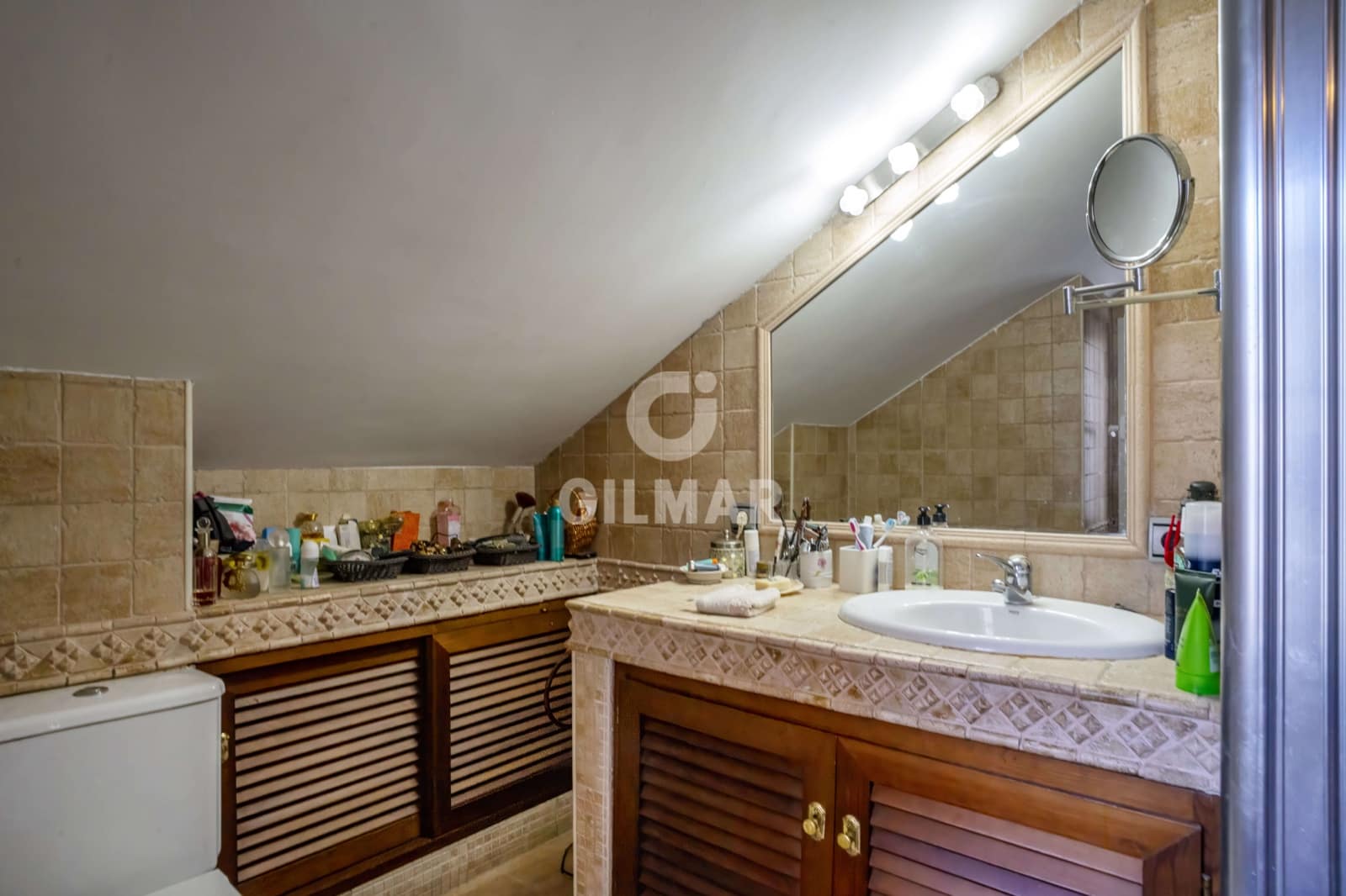 4 sypialnia Dom blizniak na sprzedaż w Estepona z garażem - 700 000 € (Ref: 9205985)