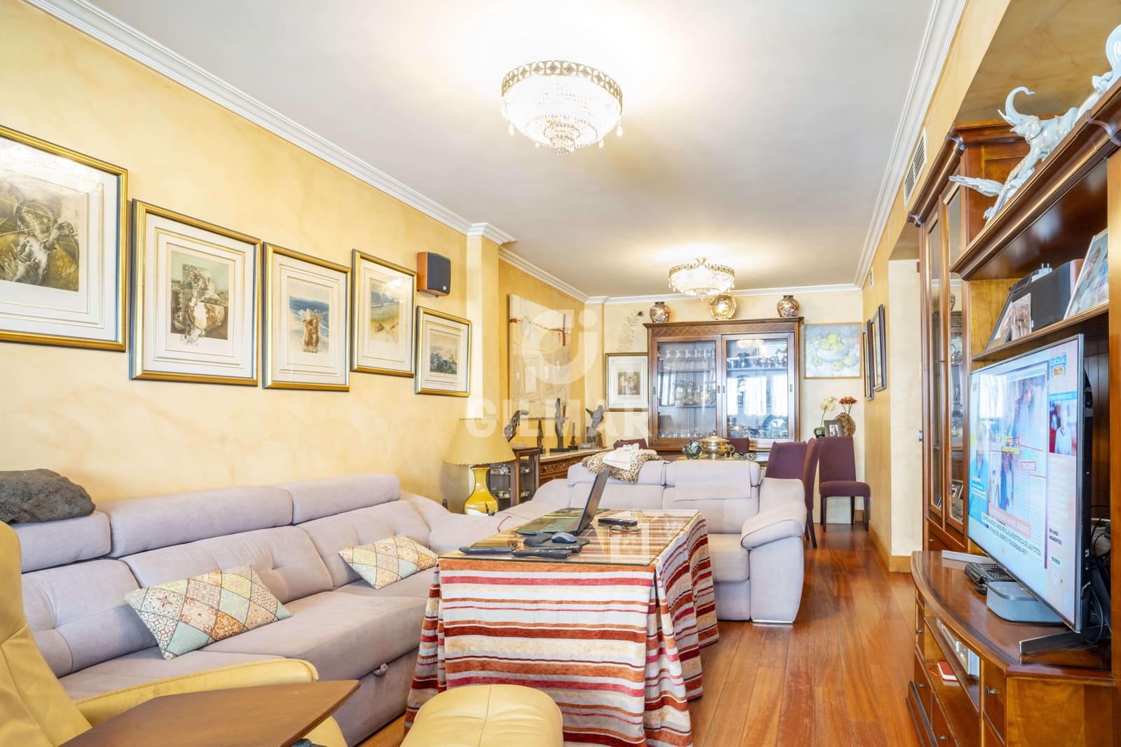 4 sypialnia Dom blizniak na sprzedaż w Estepona z garażem - 700 000 € (Ref: 9205985)