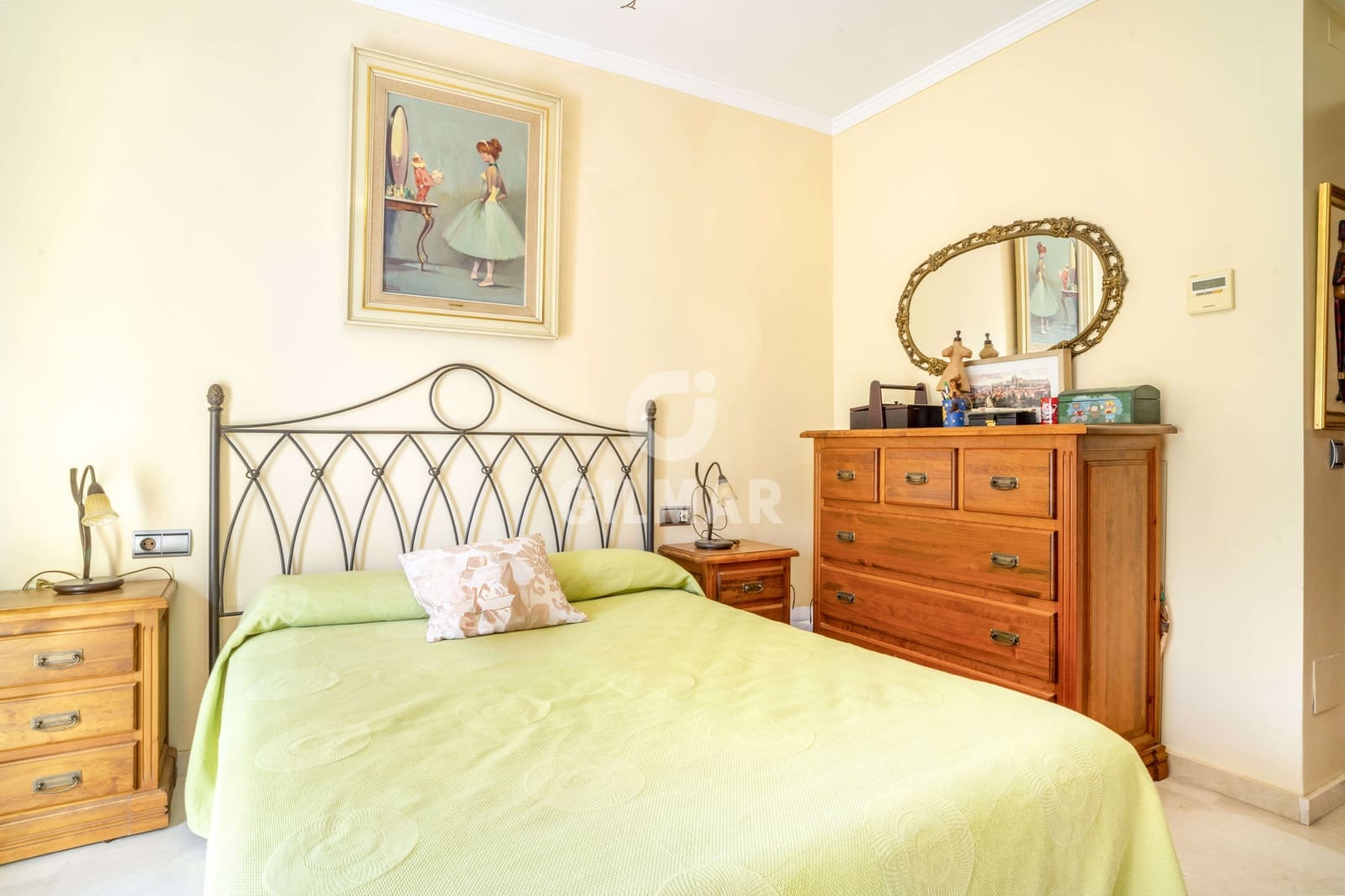 4 sypialnia Dom blizniak na sprzedaż w Estepona z garażem - 700 000 € (Ref: 9205985)