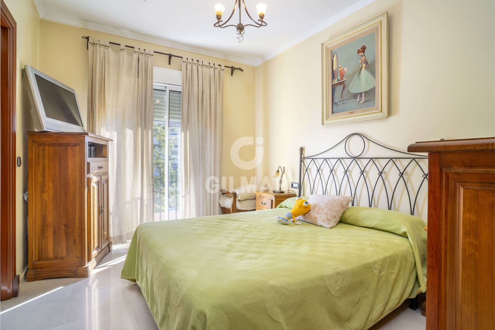 4 sypialnia Dom blizniak na sprzedaż w Estepona z garażem - 700 000 € (Ref: 9205985)