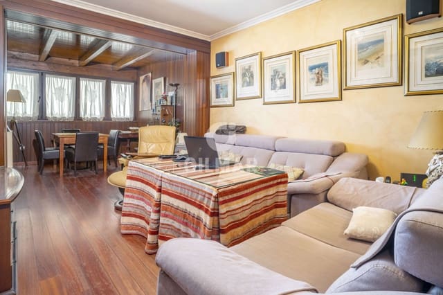 Pareado de 4 habitaciones en Centro, Estepona en venta con garaje - 700.000 € (Ref: 9205985)