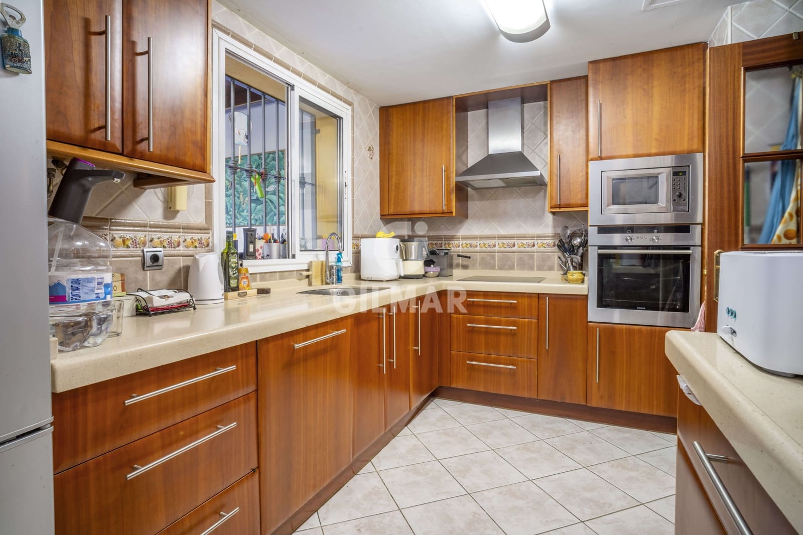 4 sypialnia Dom blizniak na sprzedaż w Estepona z garażem - 700 000 € (Ref: 9205985)