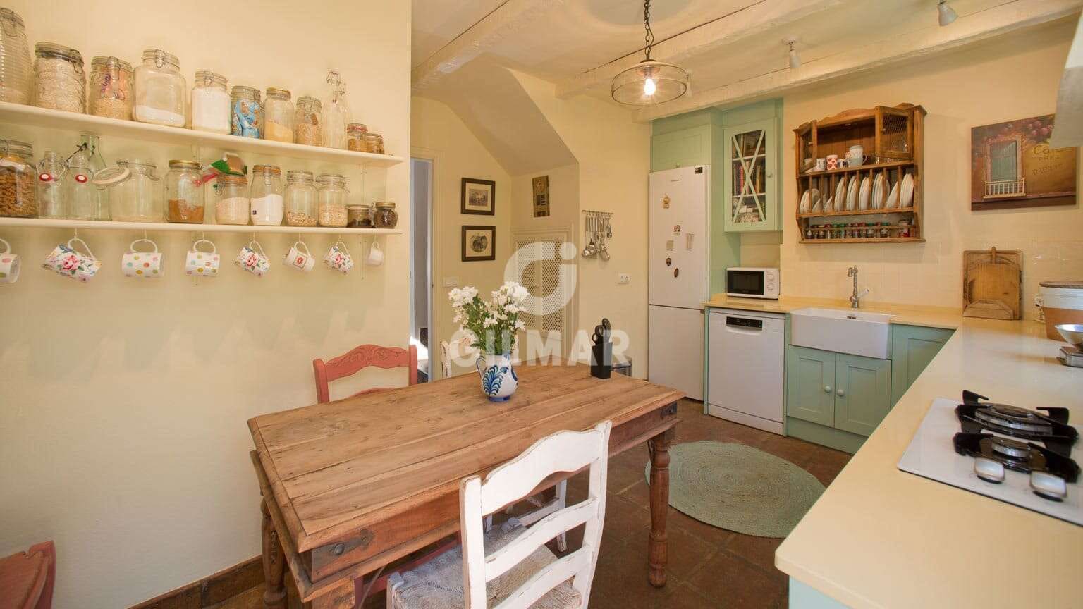 3 slaapkamer Villa te koop in Estepona - € 875.000 (Ref: 9205986)