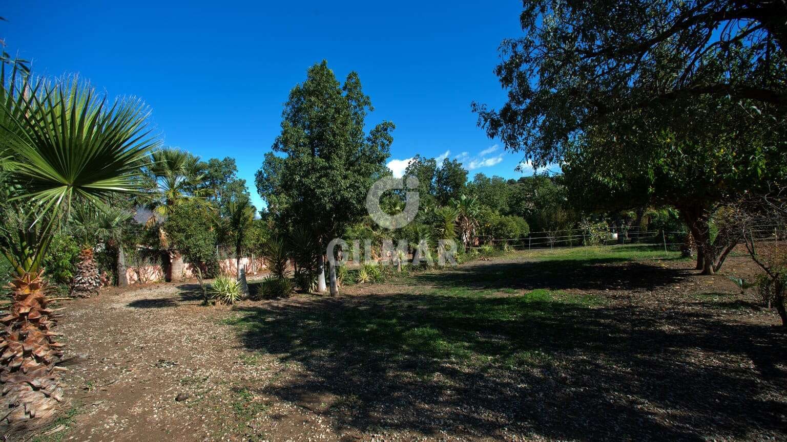 3 slaapkamer Villa te koop in Estepona - € 875.000 (Ref: 9205986)