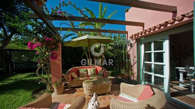 3 bedroom Villa for sale in Guadalobón, Estepona - € 875,000 (Ref: 9205986)