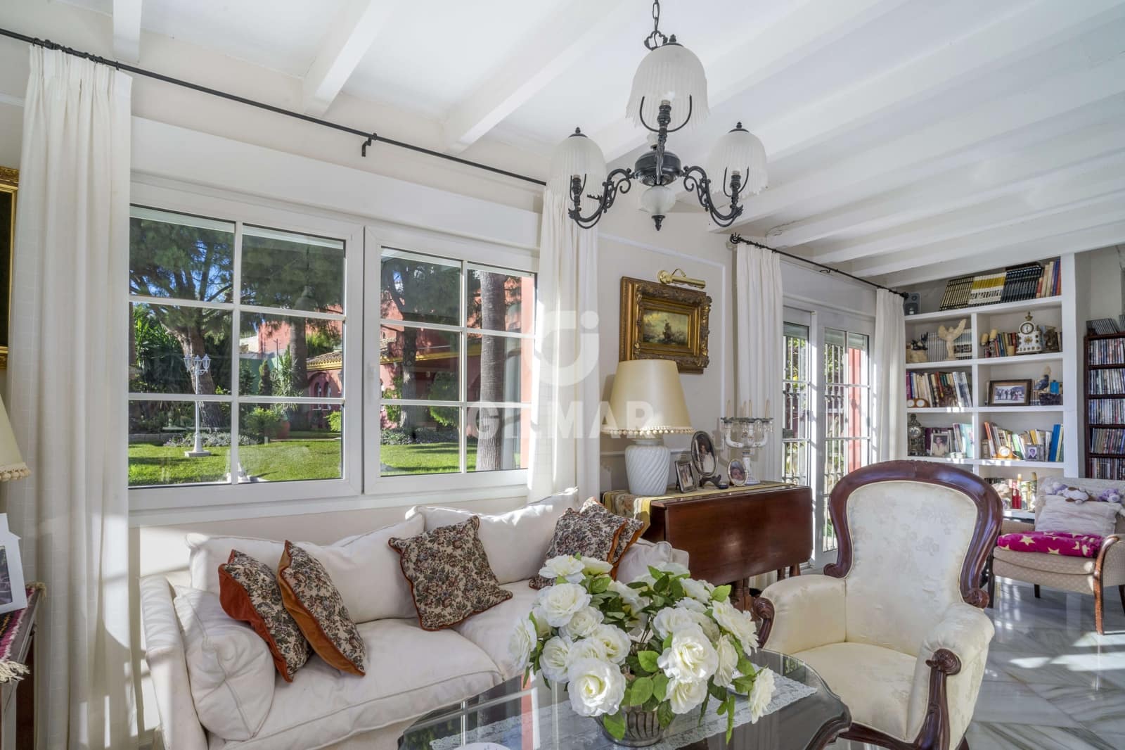 7 bedroom Villa for sale in Estepona with pool garage - € 3,800,000 (Ref: 9205987)