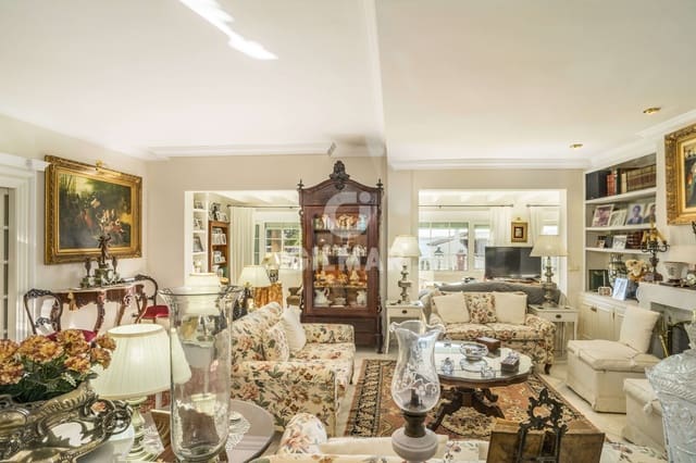 7 quarto Moradia para venda em Seghers, Estepona com piscina garagem - 3 800 000 € (Ref: 9205987)