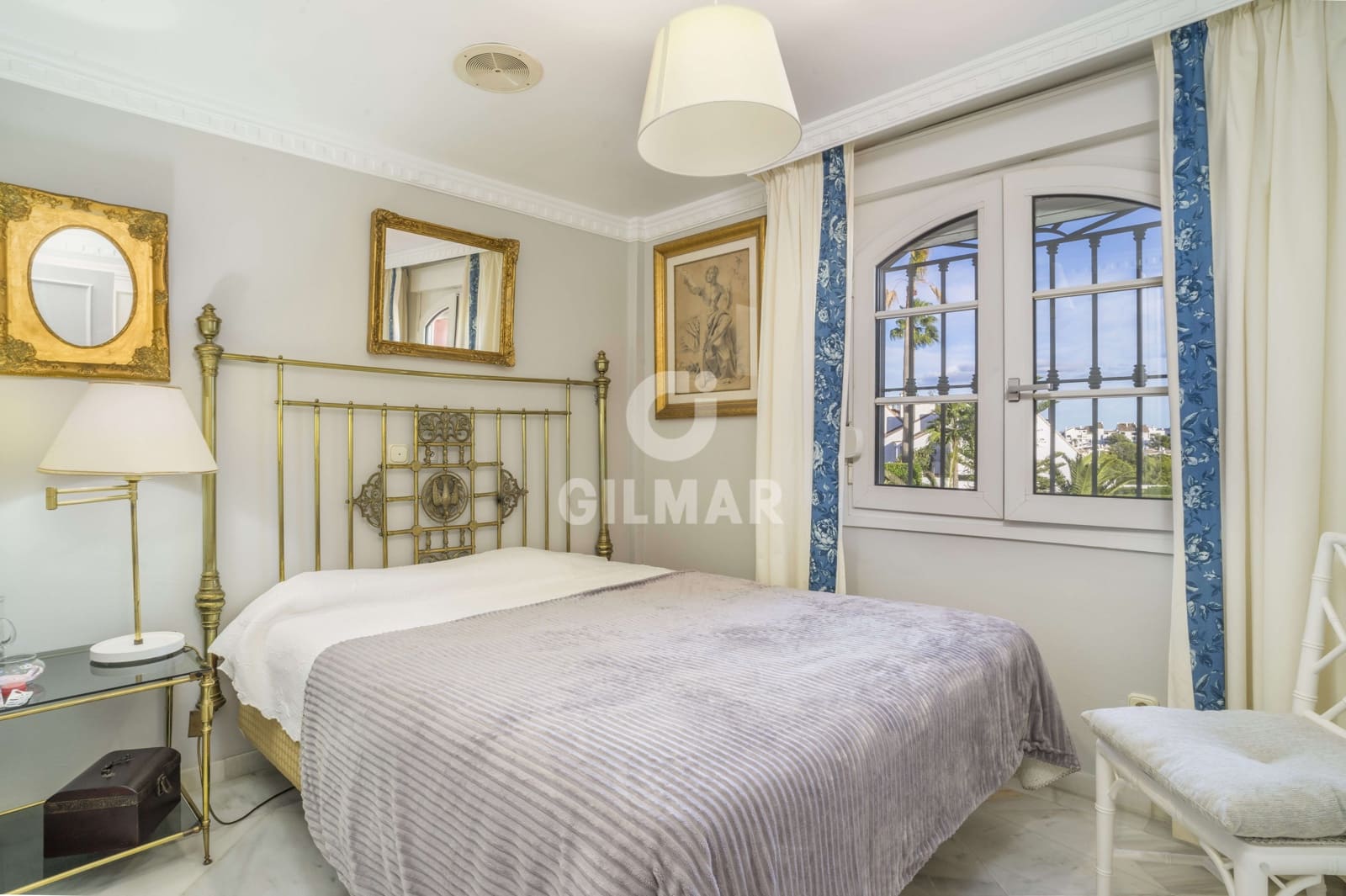 7 bedroom Villa for sale in Estepona with pool garage - € 3,800,000 (Ref: 9205987)