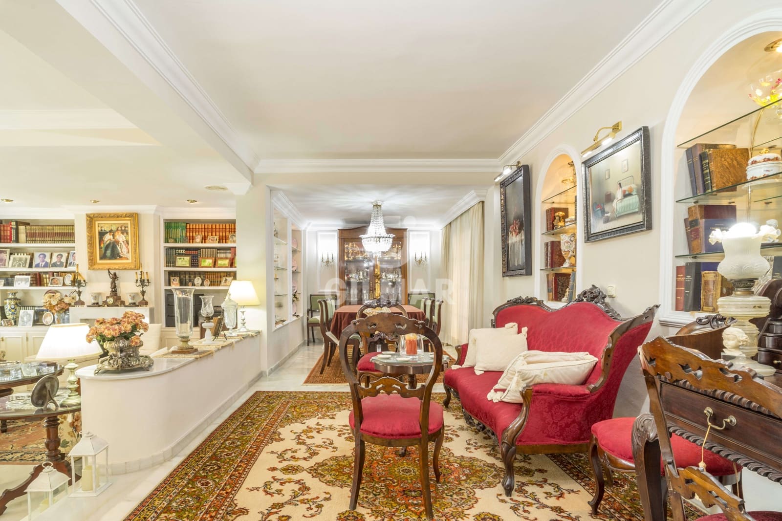 7 bedroom Villa for sale in Estepona with pool garage - € 3,800,000 (Ref: 9205987)