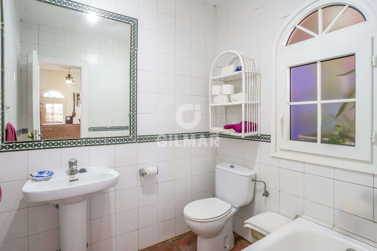 7 bedroom Villa for sale in Estepona with pool garage - € 3,800,000 (Ref: 9205987)