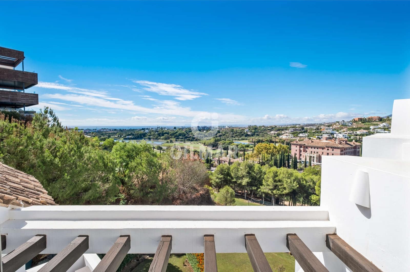 3 soveværelse Penthouse til salg i Benahavis med swimmingpool - € 1.075.000 (Ref: 9205988)