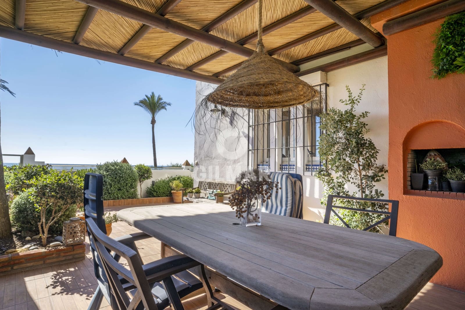 3 soveværelse Semi-Rækkehus til salg i Casares med swimmingpool - € 1.250.000 (Ref: 9205992)