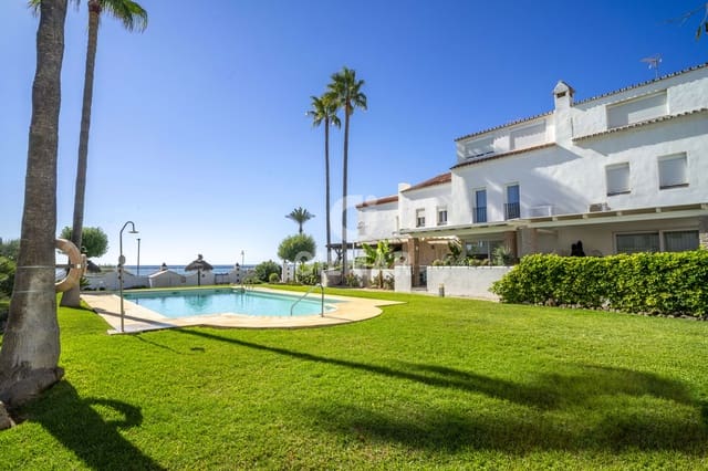 3 soveværelse Semi-Rækkehus til salg i Marina de Casares, Casares med swimmingpool - € 1.250.000 (Ref: 9205992)