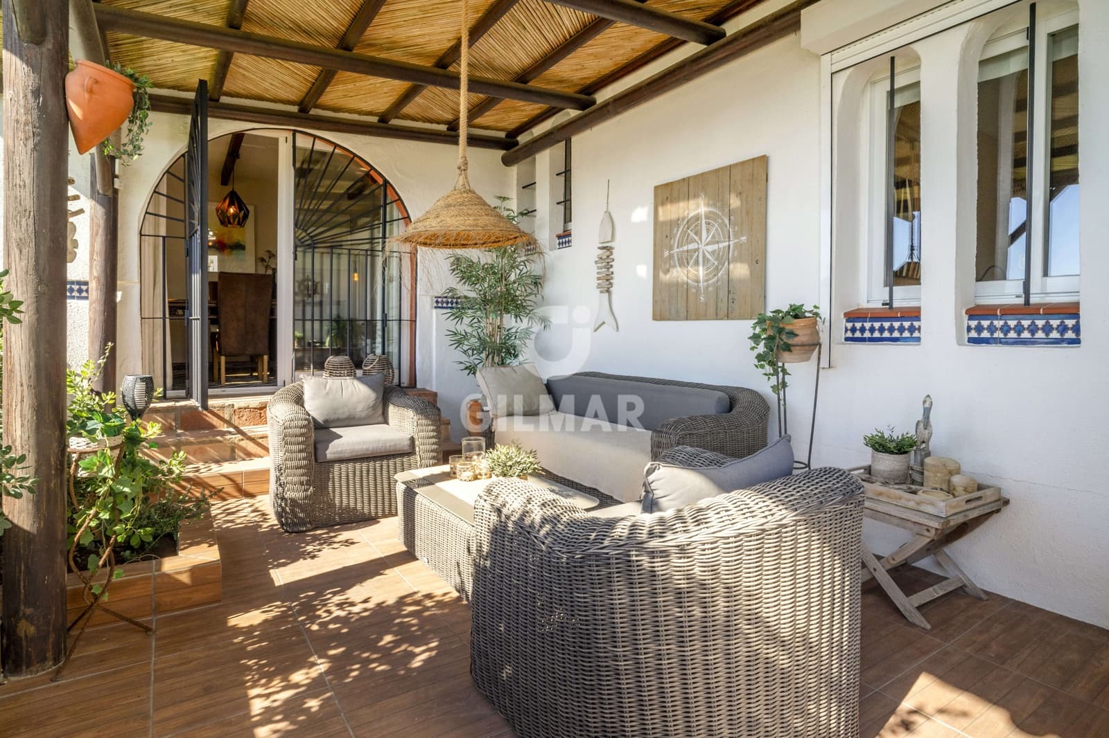 3 soveværelse Semi-Rækkehus til salg i Casares med swimmingpool - € 1.250.000 (Ref: 9205992)