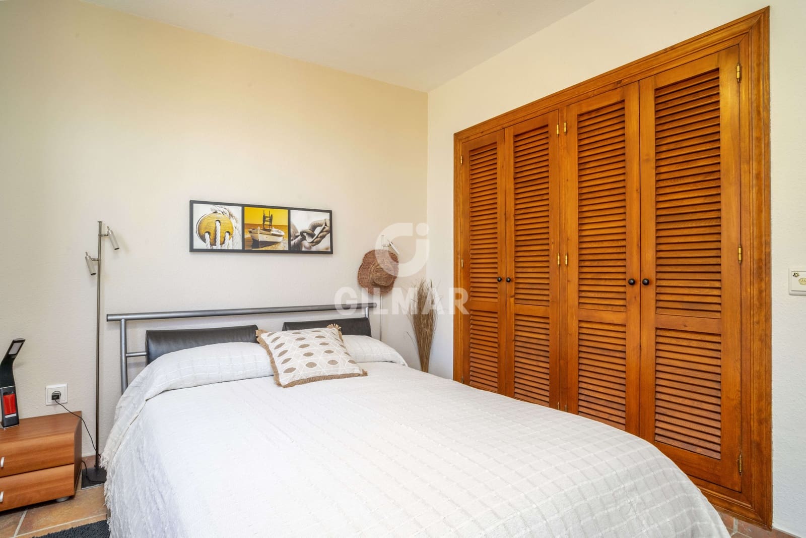 3 soveværelse Semi-Rækkehus til salg i Casares med swimmingpool - € 1.250.000 (Ref: 9205992)