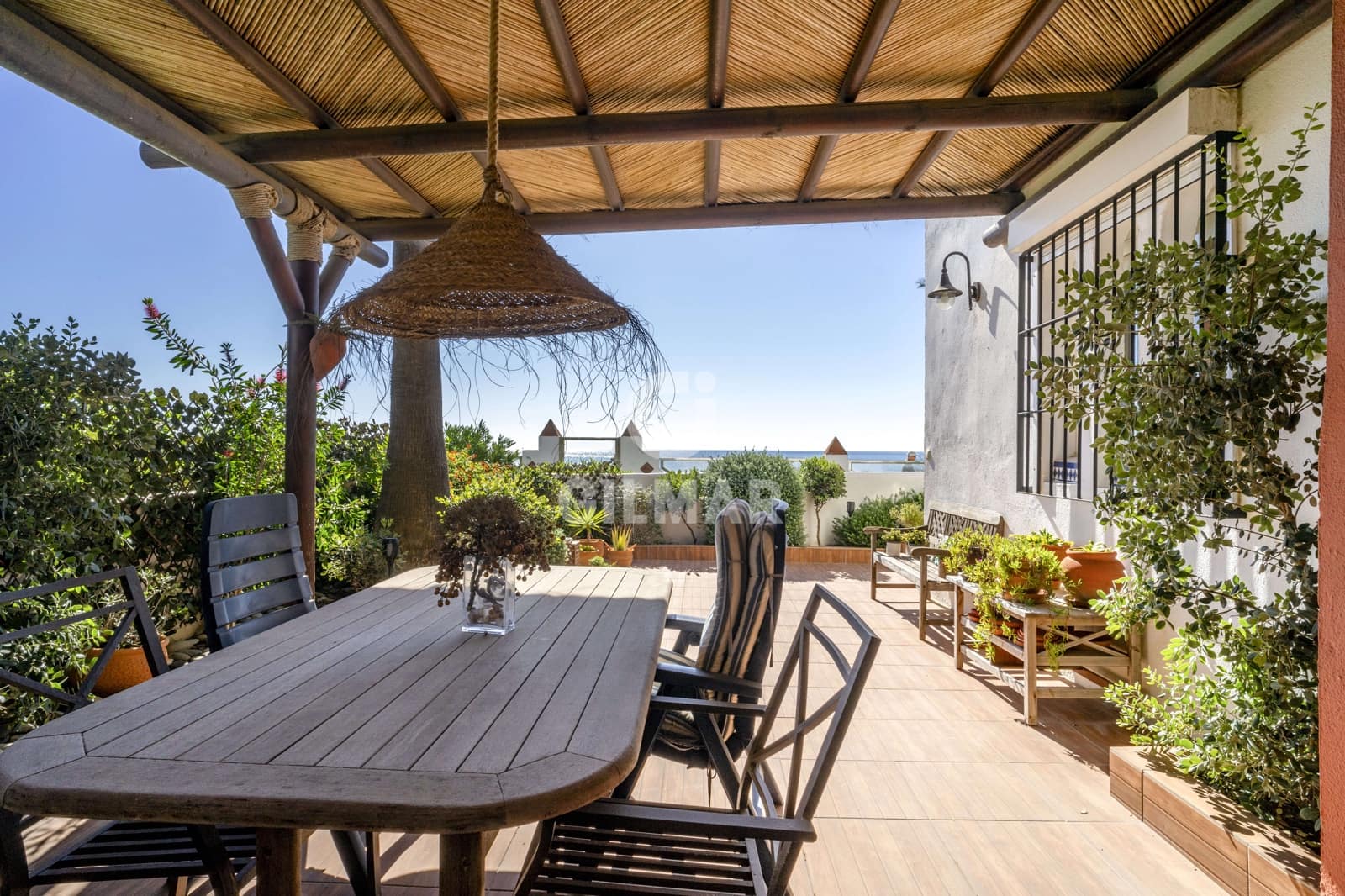 3 soveværelse Semi-Rækkehus til salg i Casares med swimmingpool - € 1.250.000 (Ref: 9205992)