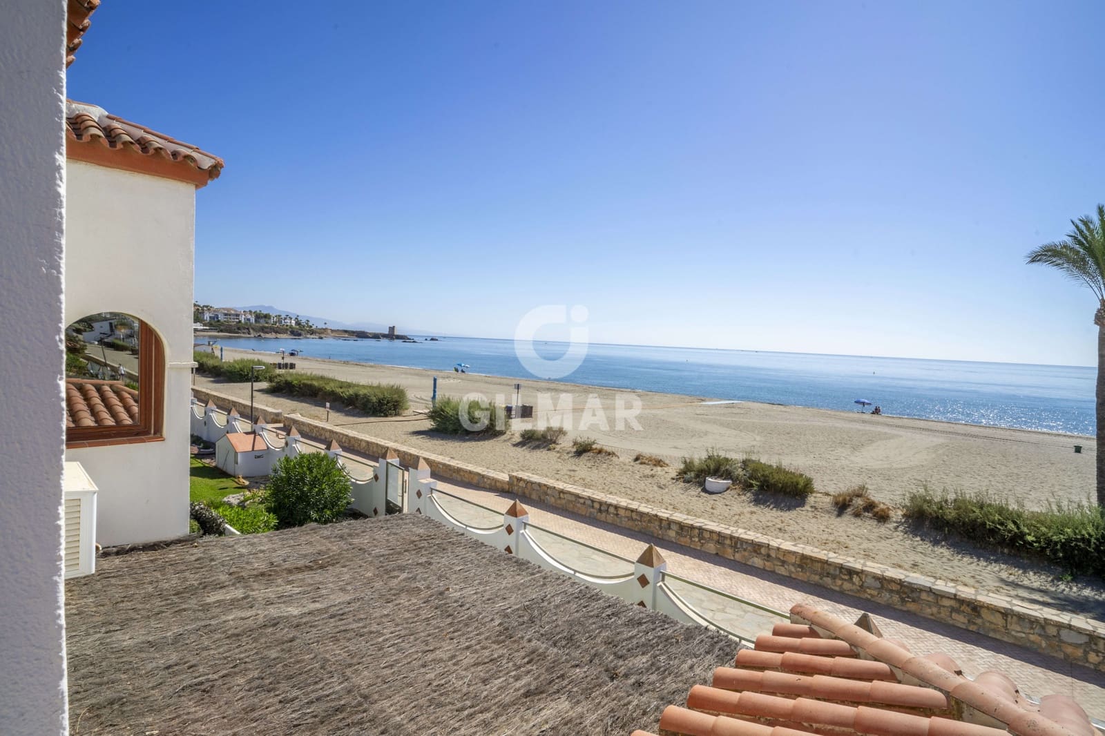 3 soveværelse Semi-Rækkehus til salg i Casares med swimmingpool - € 1.250.000 (Ref: 9205992)