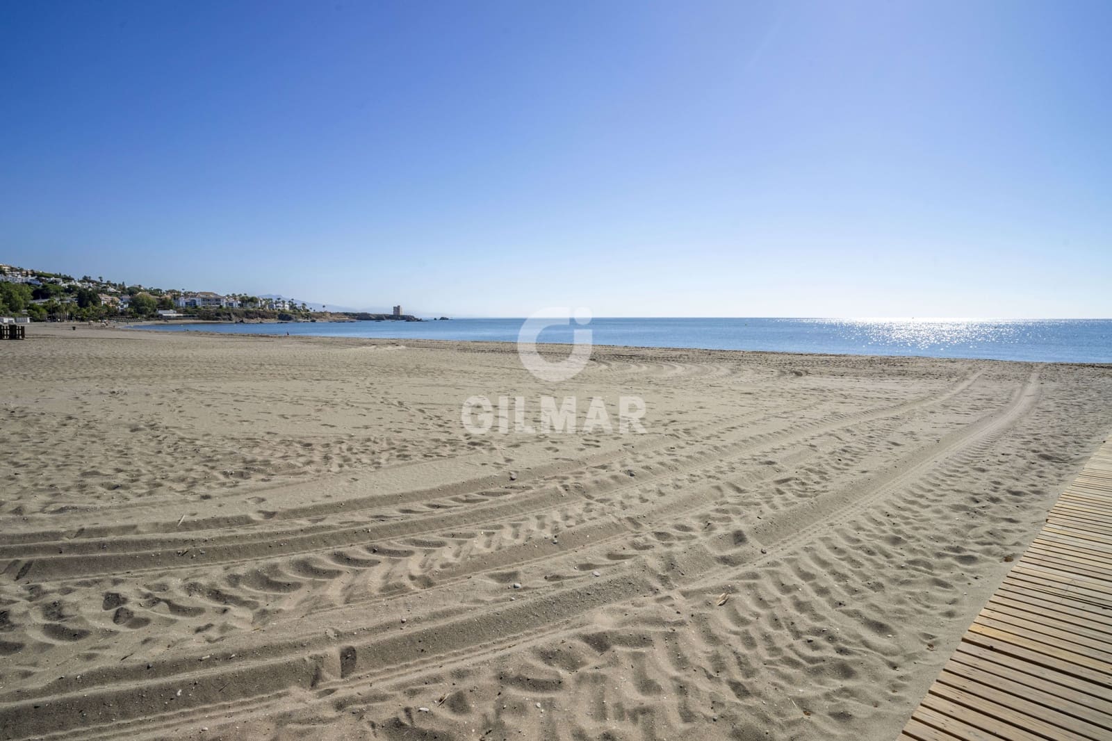 3 soveværelse Semi-Rækkehus til salg i Casares med swimmingpool - € 1.250.000 (Ref: 9205992)