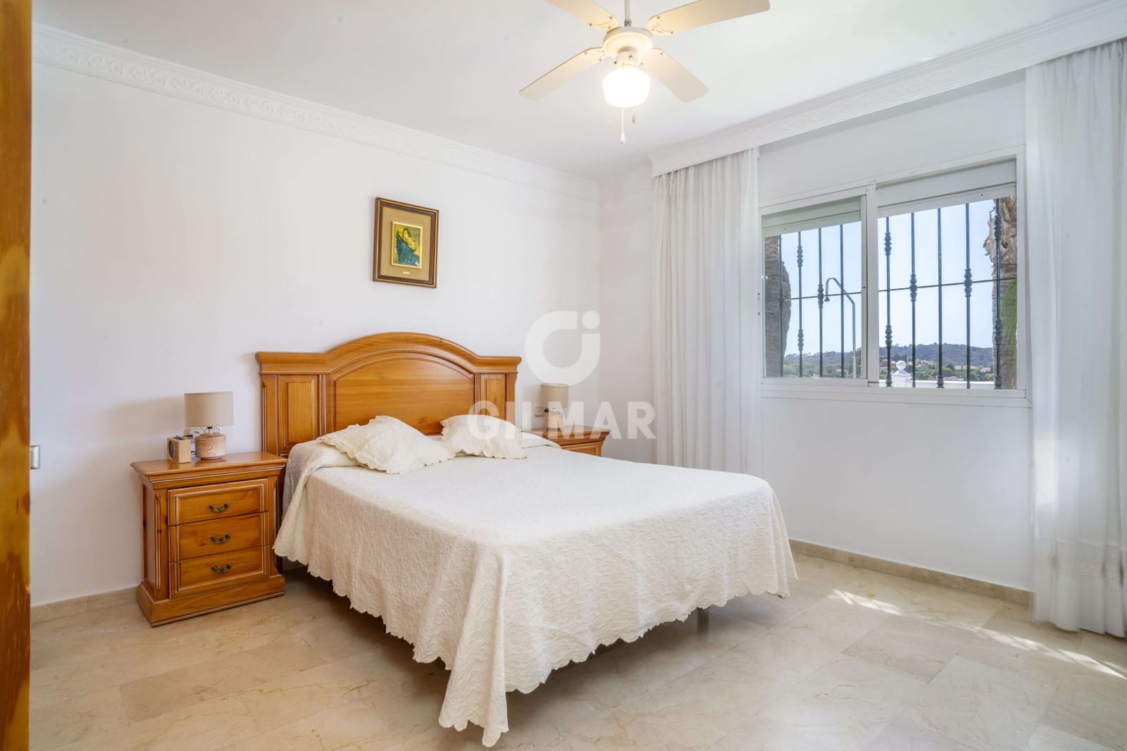 3 soverom Villa til salgs i Estepona med svømmebasseng garasje - € 1 075 000 (Ref: 9205993)