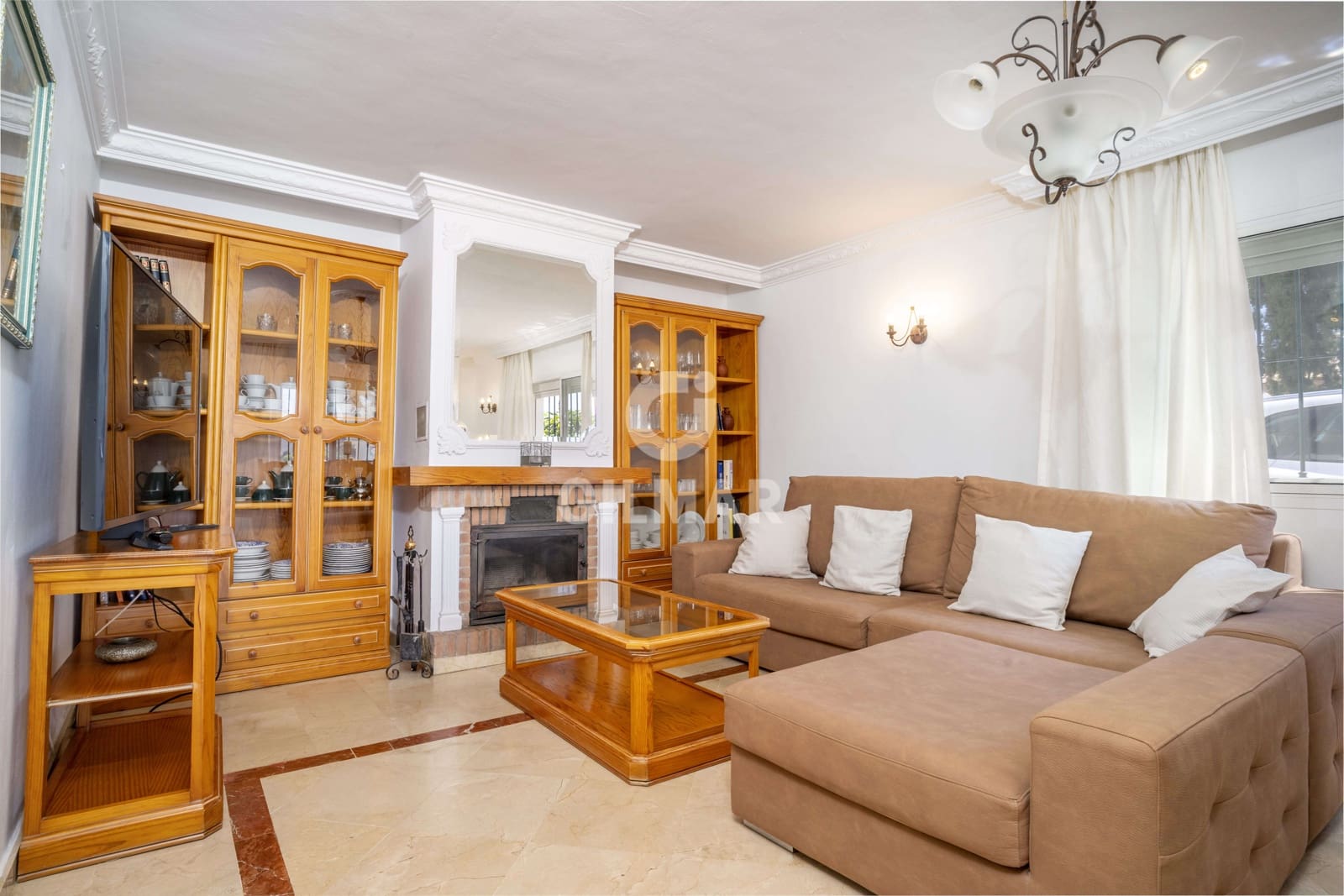 3 soverom Villa til salgs i Estepona med svømmebasseng garasje - € 1 075 000 (Ref: 9205993)