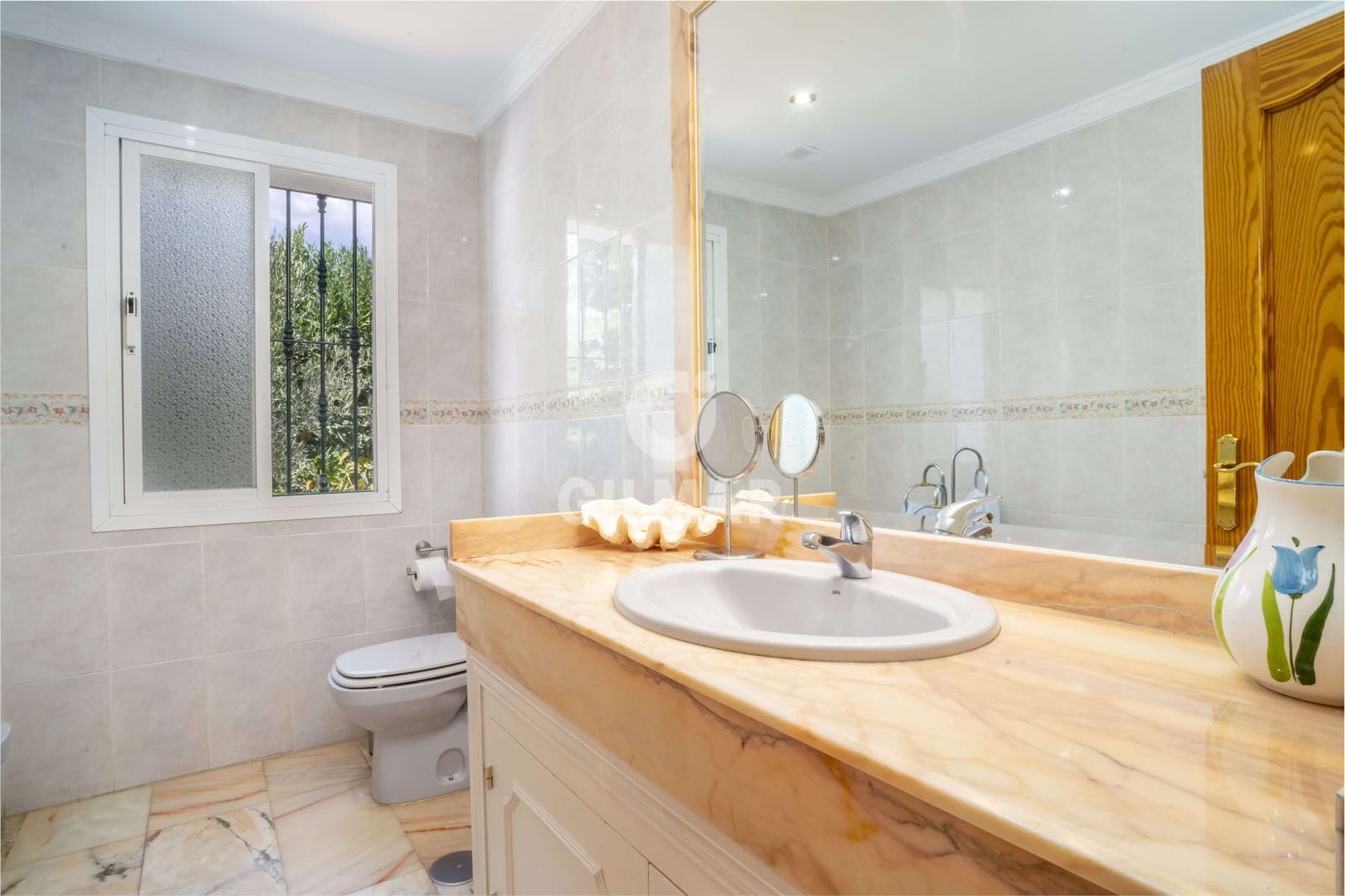 3 soverom Villa til salgs i Estepona med svømmebasseng garasje - € 1 075 000 (Ref: 9205993)