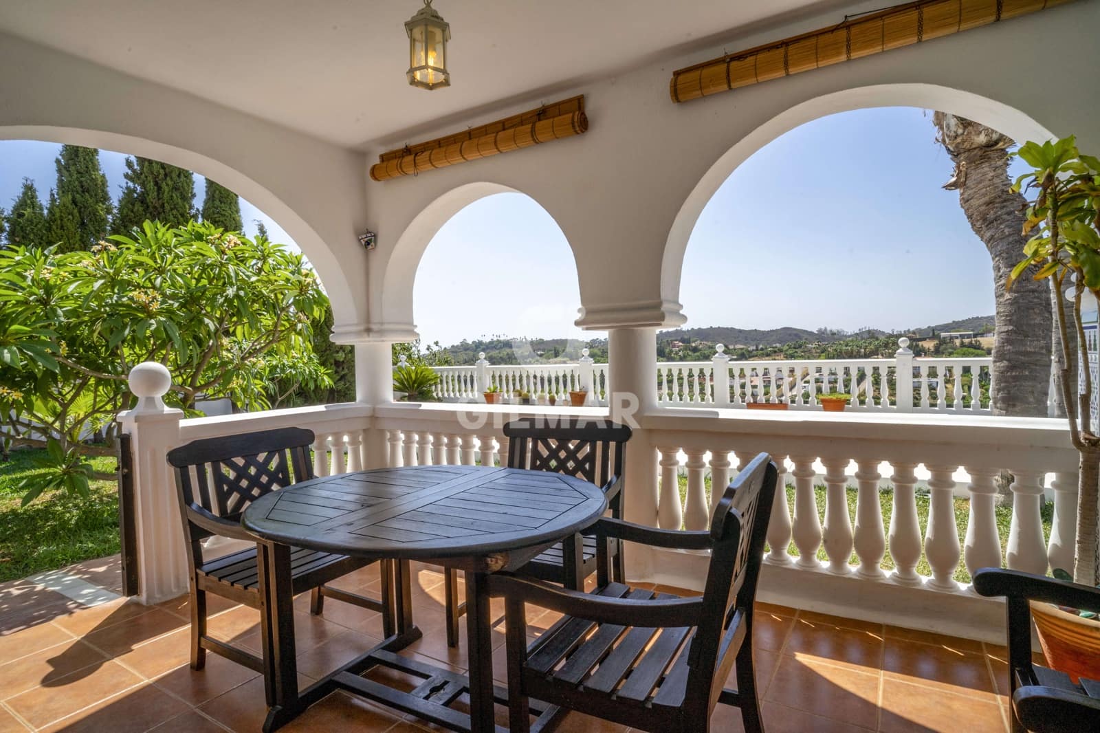 3 soverom Villa til salgs i Estepona med svømmebasseng garasje - € 1 075 000 (Ref: 9205993)