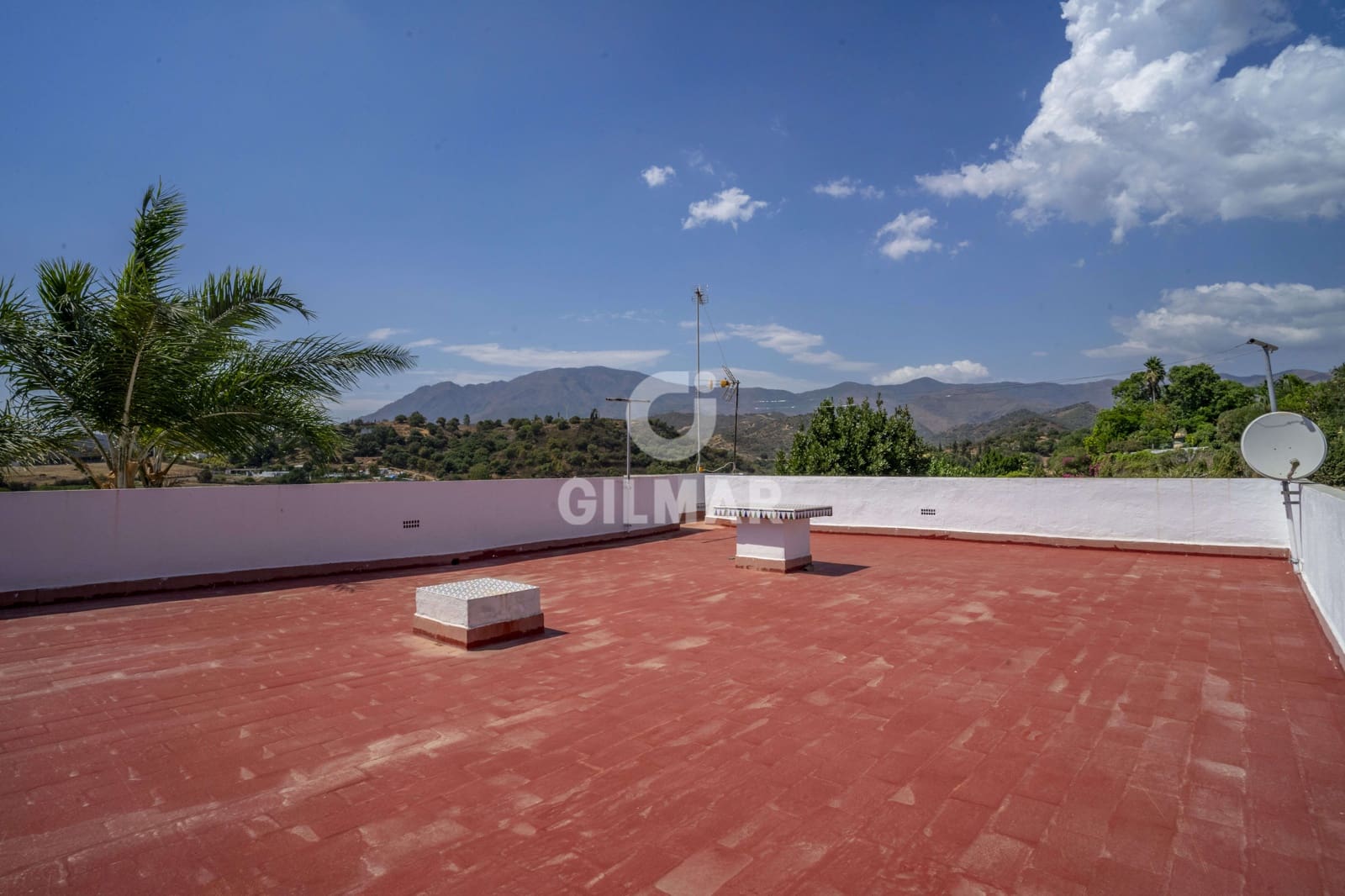 3 soverom Villa til salgs i Estepona med svømmebasseng garasje - € 1 075 000 (Ref: 9205993)