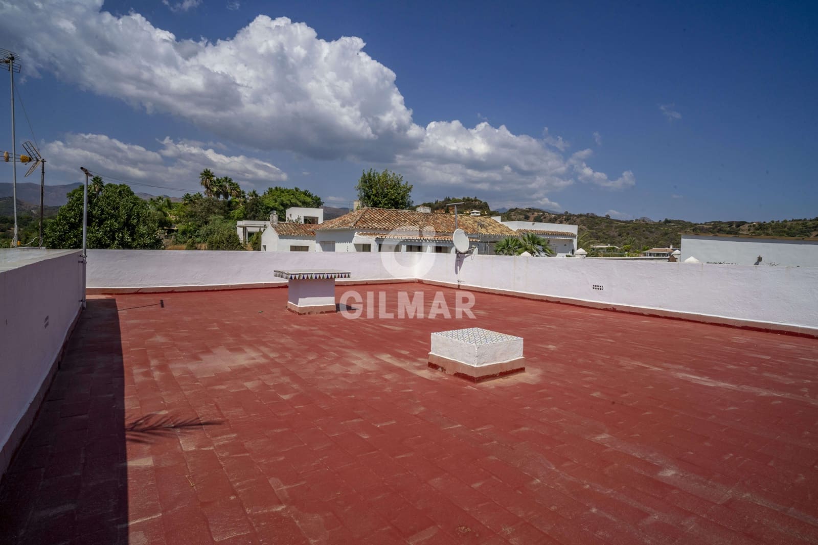 3 soverom Villa til salgs i Estepona med svømmebasseng garasje - € 1 075 000 (Ref: 9205993)