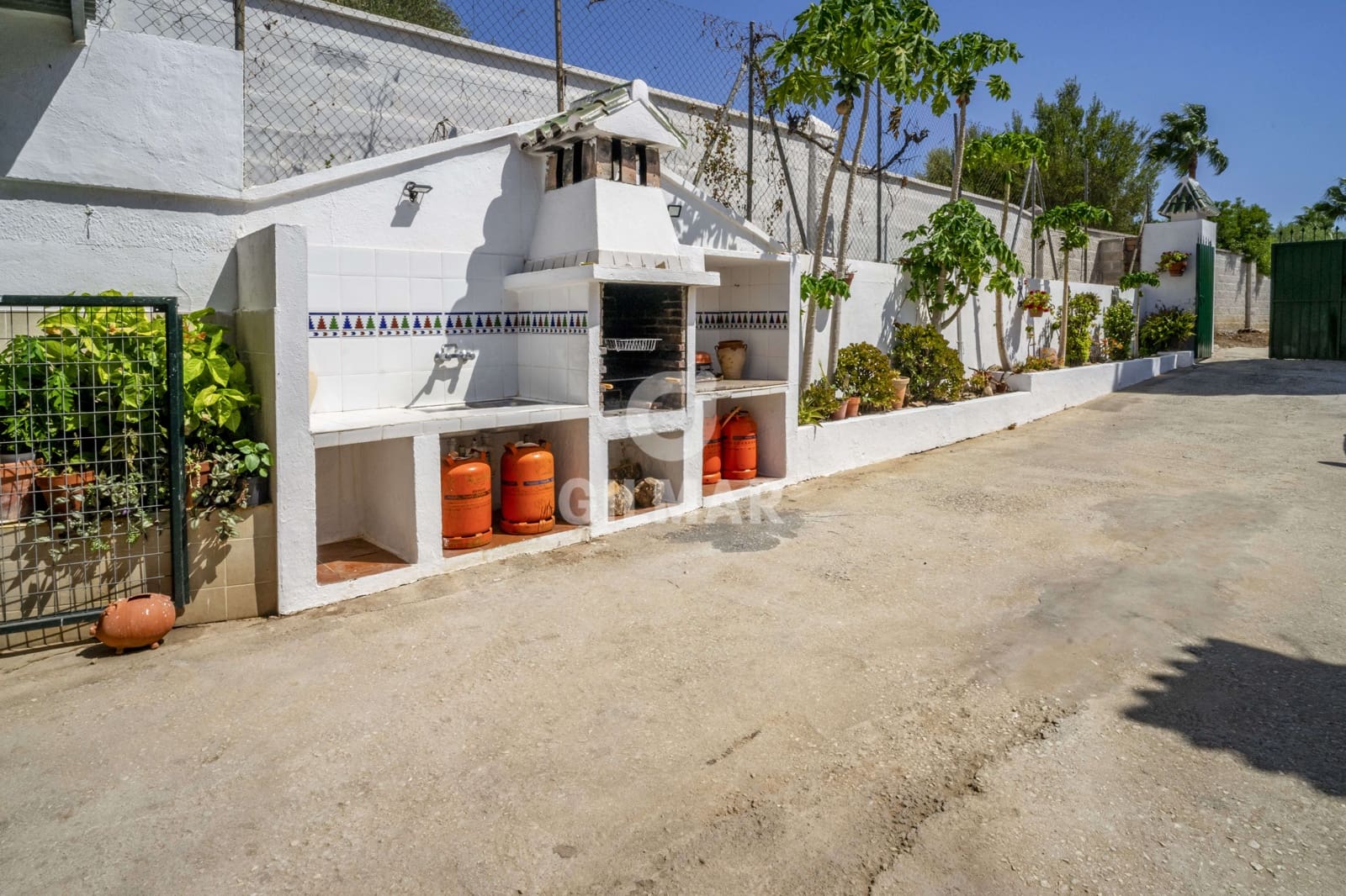 3 soverom Villa til salgs i Estepona med svømmebasseng garasje - € 1 075 000 (Ref: 9205993)