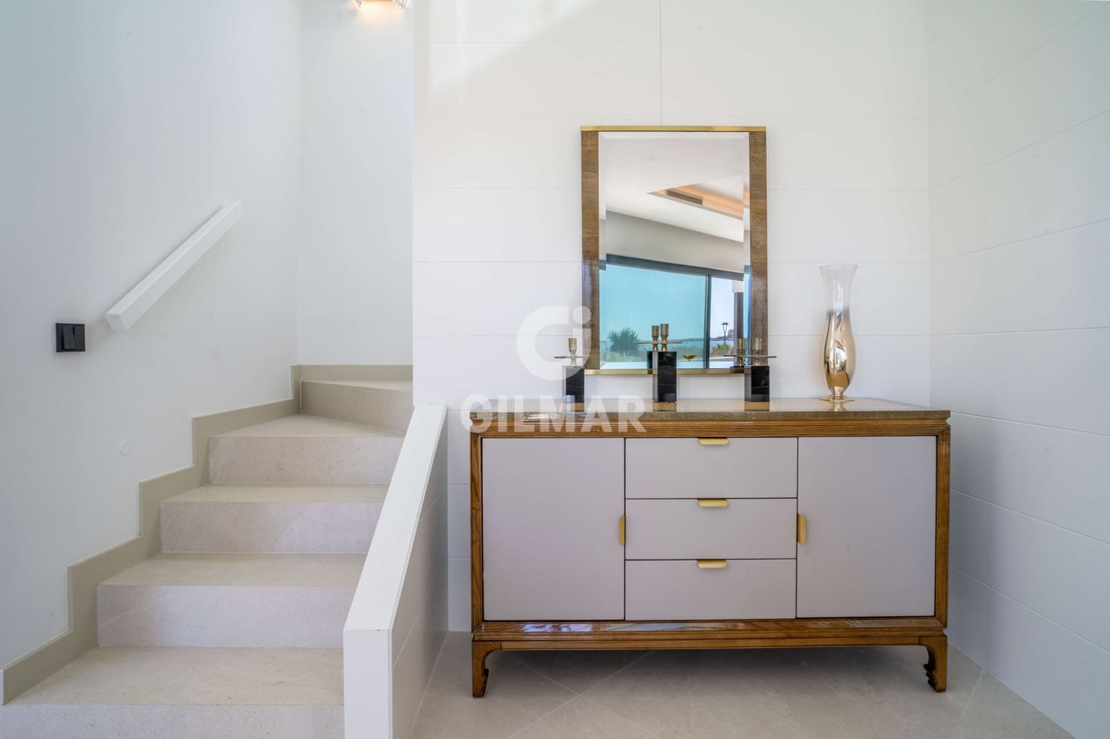 3 soveværelse Rækkehus til salg i Estepona med swimmingpool garage - € 3.450.000 (Ref: 9205995)