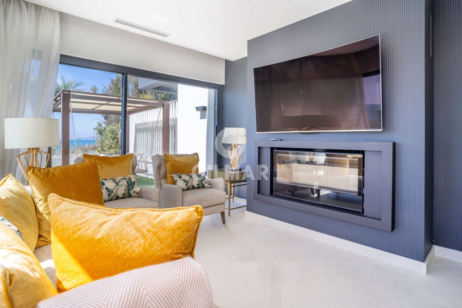 3 soveværelse Rækkehus til salg i Estepona med swimmingpool garage - € 3.450.000 (Ref: 9205995)