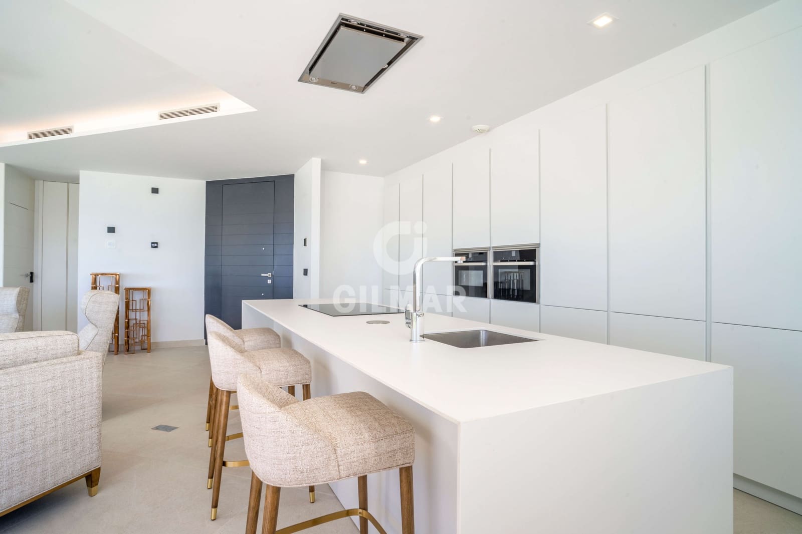 3 soveværelse Rækkehus til salg i Estepona med swimmingpool garage - € 3.450.000 (Ref: 9205995)