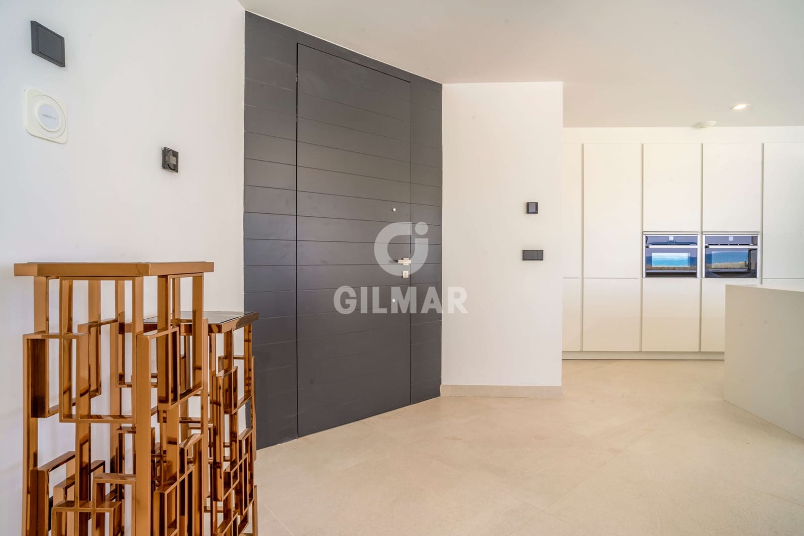 3 soveværelse Rækkehus til salg i Estepona med swimmingpool garage - € 3.450.000 (Ref: 9205995)