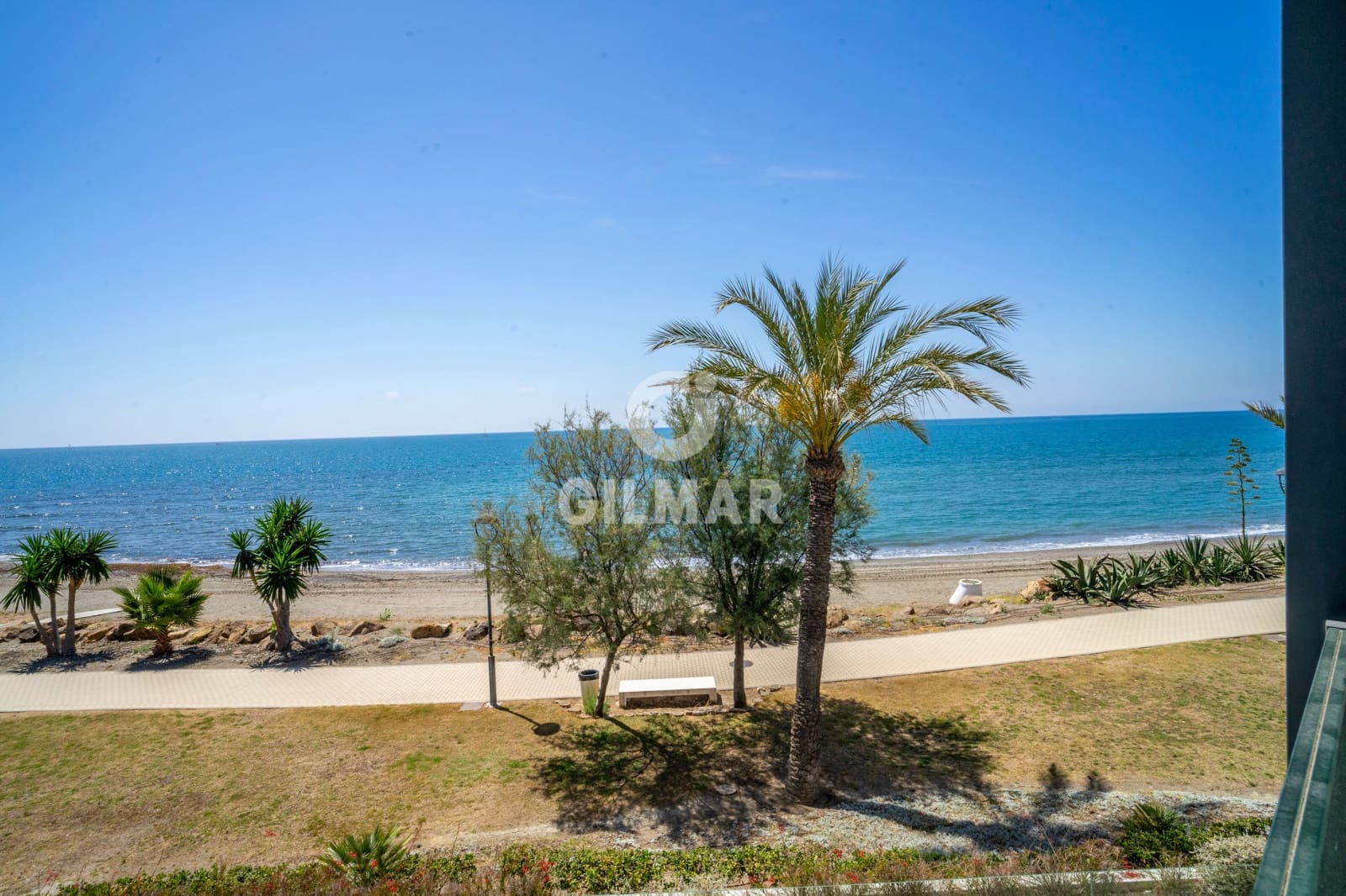 3 soveværelse Rækkehus til salg i Estepona med swimmingpool garage - € 3.450.000 (Ref: 9205995)